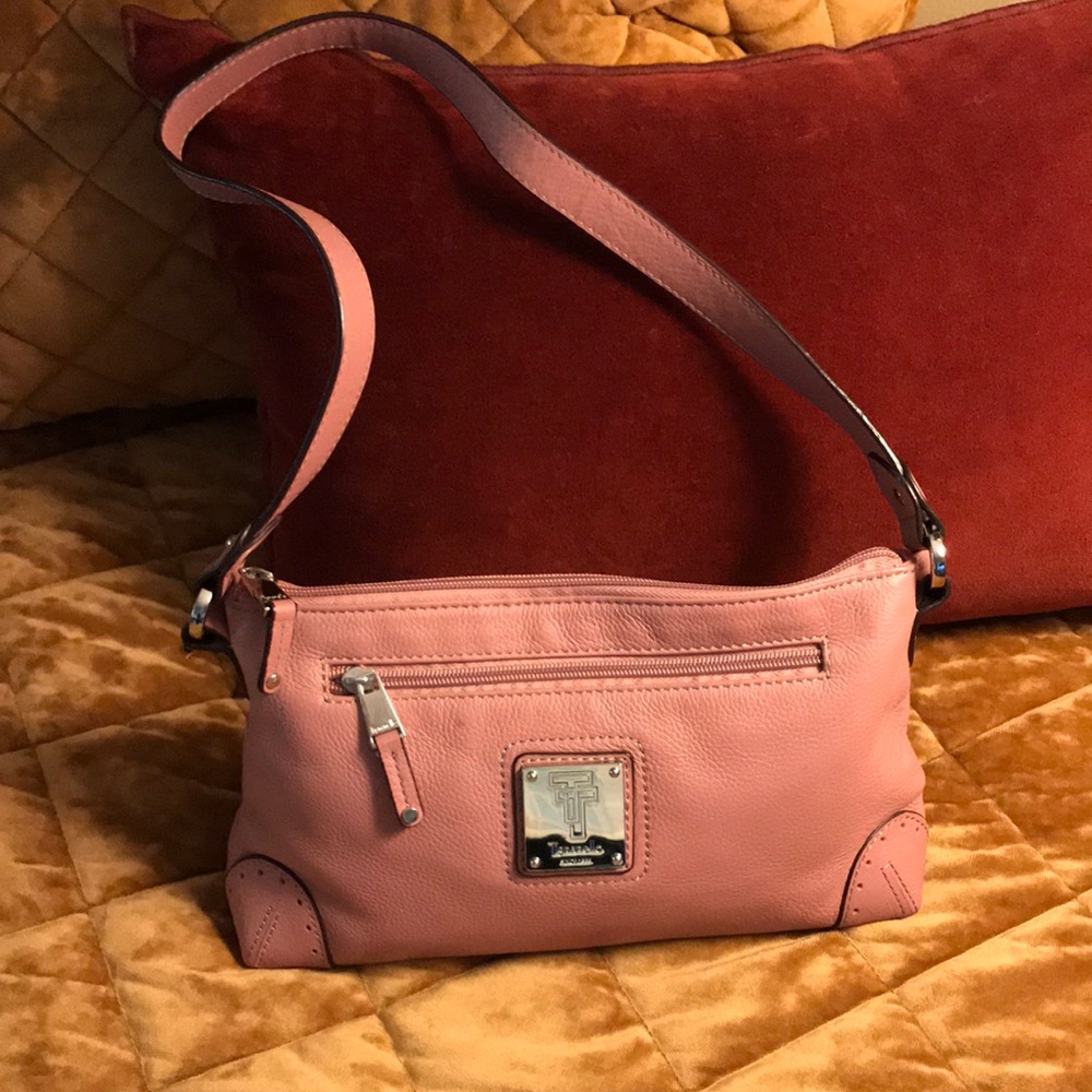 Like New Tignanello Blush Pebbled Leather Handbag